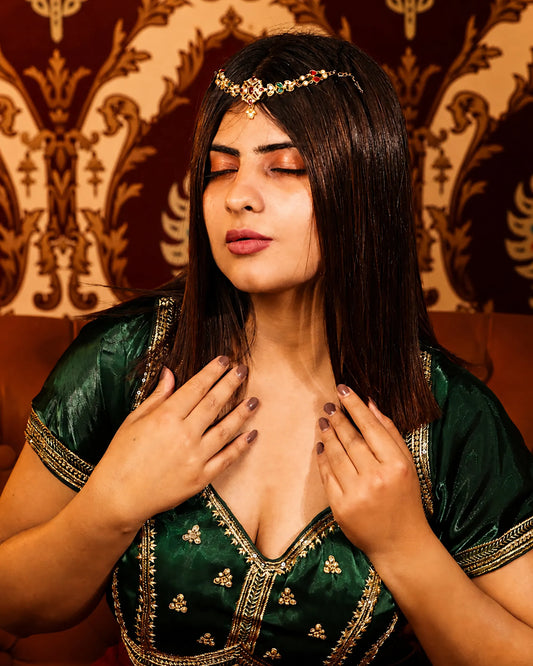 Bridal Kundan Sheeshpatti Matha Patti with Pearl Drop | Indian Wedding Head Jewelry | Traditional Gold Headpiece with Red Green Stones