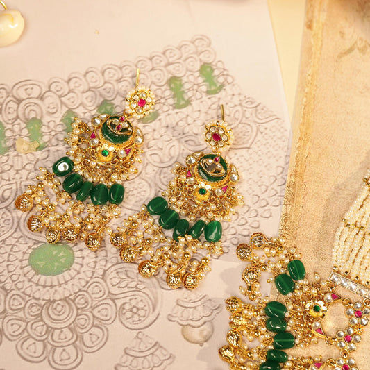 Kundan Pearl Choker Necklace Set with Green Beads, Indian Bridal Jewelry Set, Gold Polki Necklace with Earrings, Wedding Jewelry
