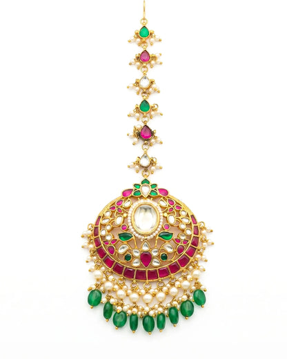 Indian Bridal Maang Tikka Headpiece, Kundan Pearl Forehead Jewelry, Green Bridal Headpiece for Wedding, South Asian Bride Accessory