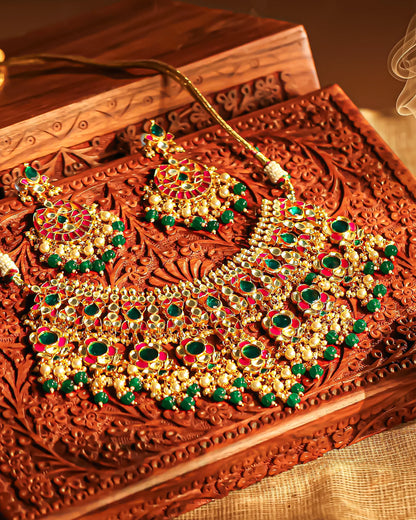 Kundan Choker Necklace Set Indian Bridal Jewelry with Green Beads