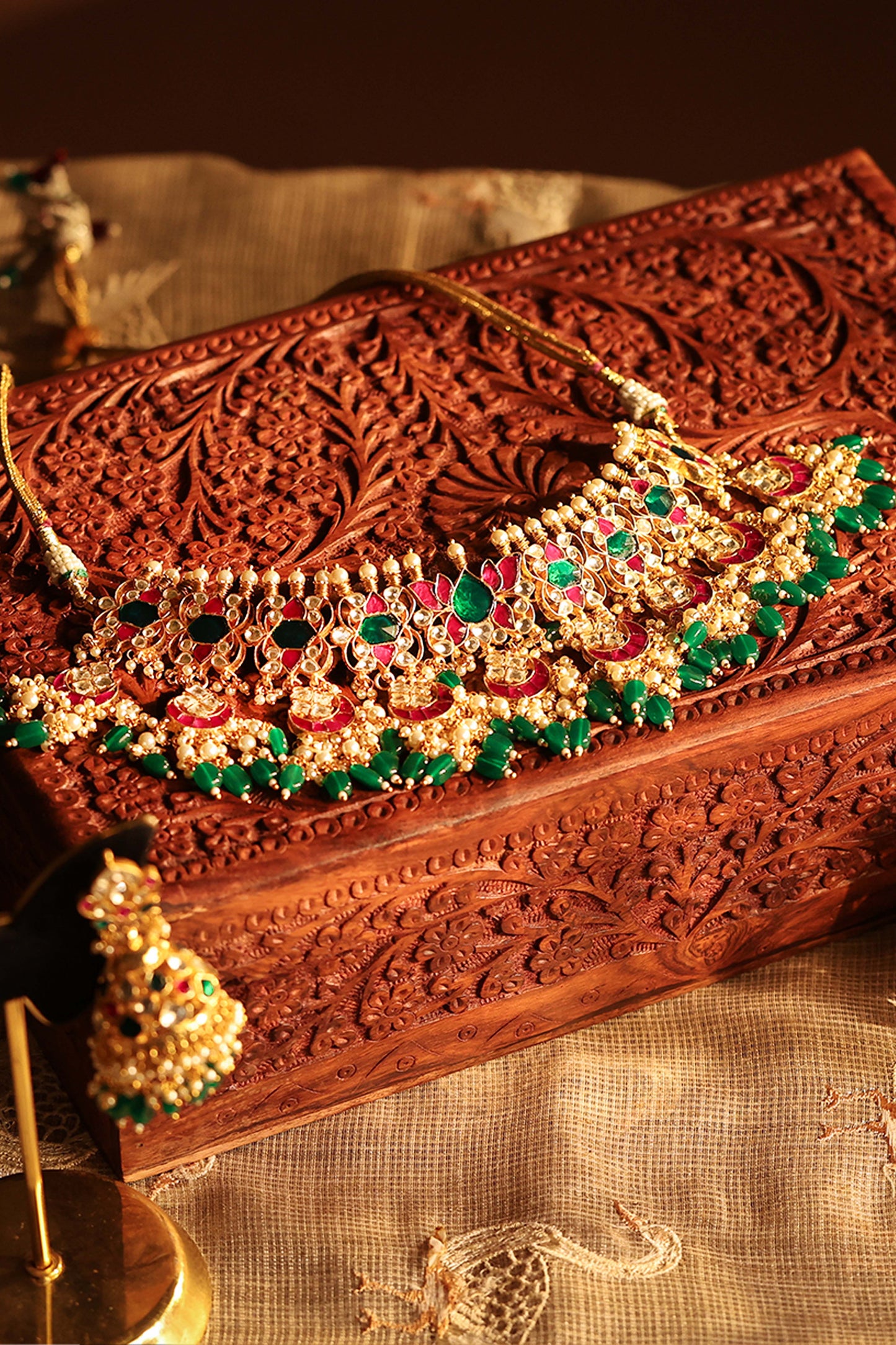 Bridal Kundan Choker Set, Multicolor Necklace With Earrings & Maang Tikka