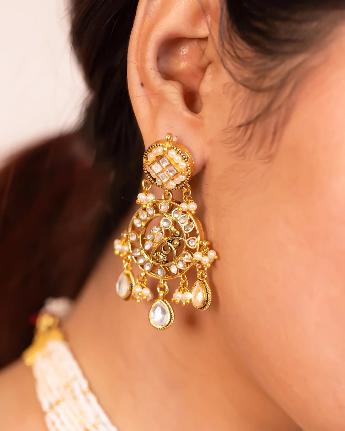 Traditional Kundan Pearl Choker Set – 18K Gold Plated Wedding Necklace Jewelry