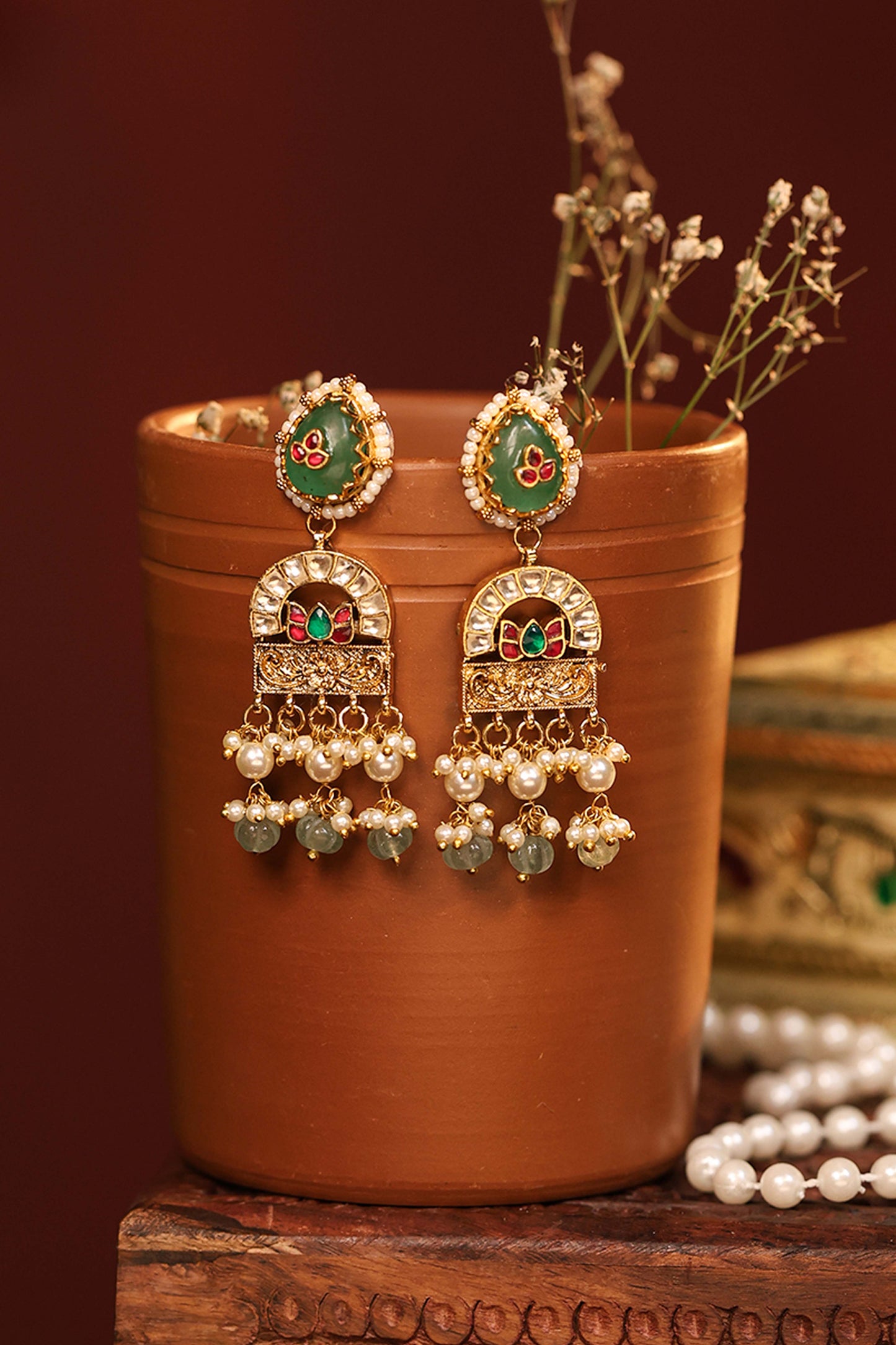 Anvika Green Kundan Choker Necklace Set – Indian Festive Jewellery