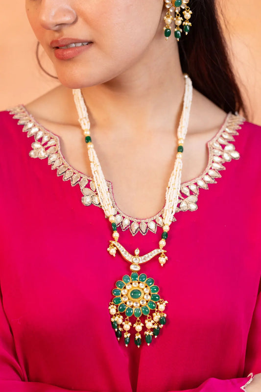 Green Kundan Pendant Necklace Set with Earrings, Polki Bridal Jewelry, Stone Jewelry, Ethnic Wedding Pendant Set