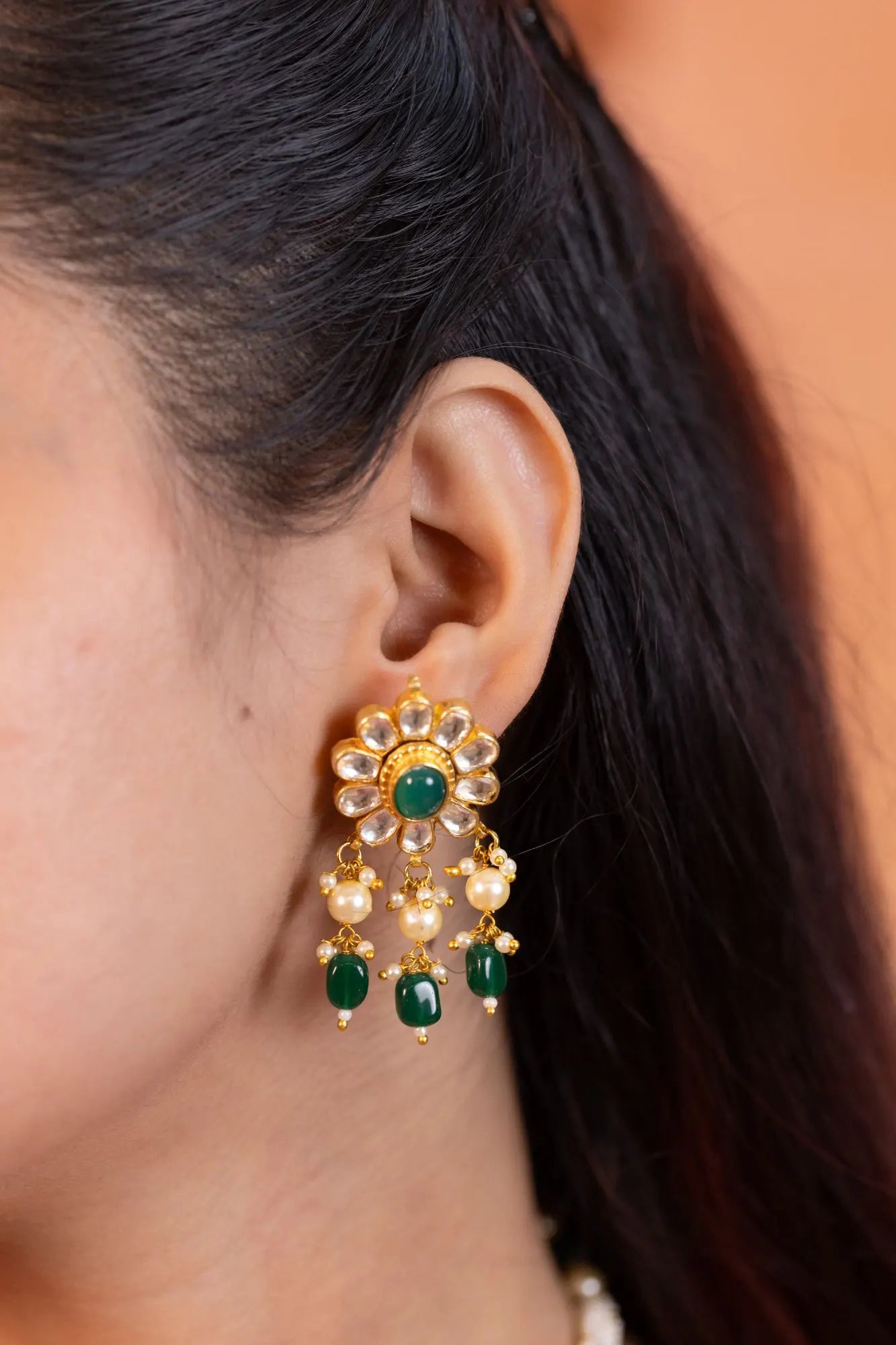 Green Kundan Pendant Necklace Set with Earrings, Polki Bridal Jewelry, Stone Jewelry, Ethnic Wedding Pendant Set