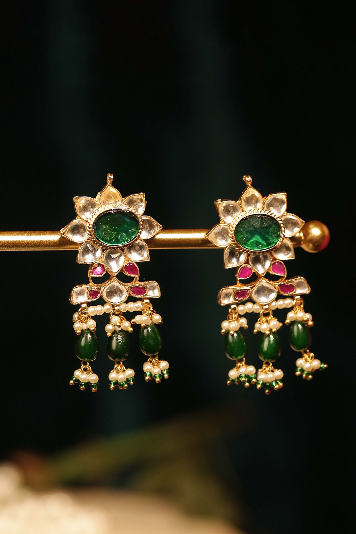 Gold Plated Kundan Sparkling Choker & Earrings Set – Bridal Necklace