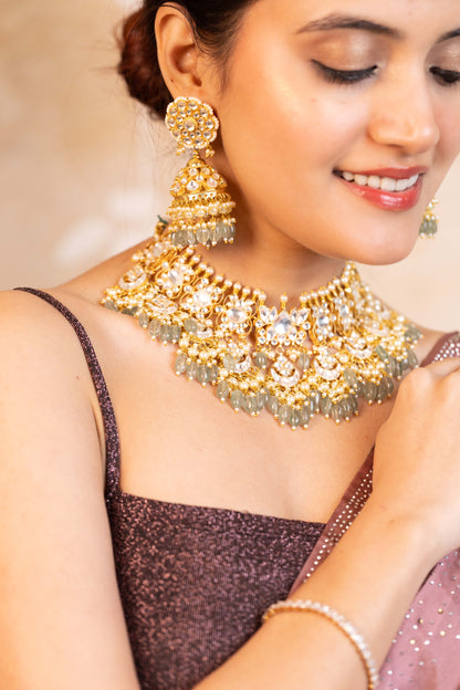 Gold Plated Kundan Bridal Choker Set, Pearl Drop Earrings & Maang Tikka
