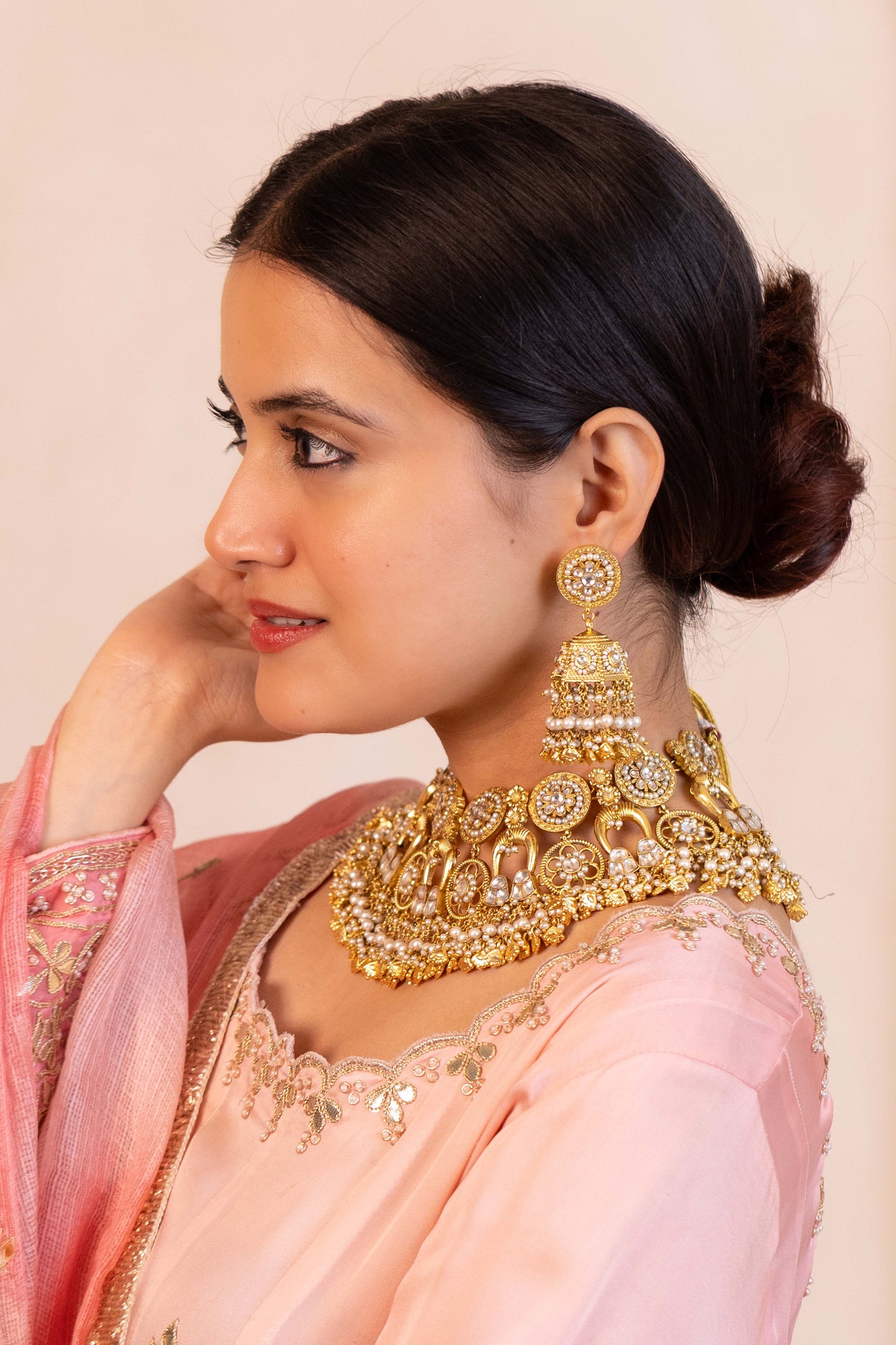 Ethnic White Kundan Pearl Choker Necklace & Earring Jewelry Set for Bridal