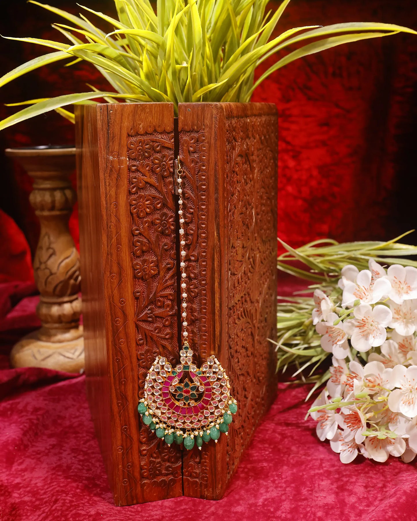 Kundan Pearl Bridal Maang Tikka, Green Wedding Headpiece