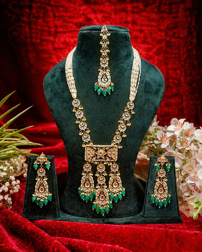 Long Kundan Pearl Pendant Necklace Set, Green Beaded Bridal Jewelry, Indian Wedding Jewelry, Ethnic Polki Necklace Earrings Maang Tikka