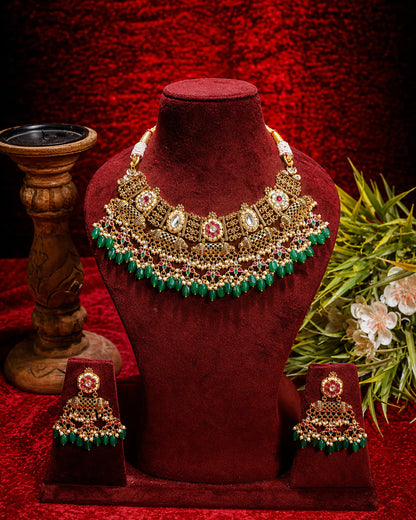 Antique Kundan Choker Necklace Set with Green Beads