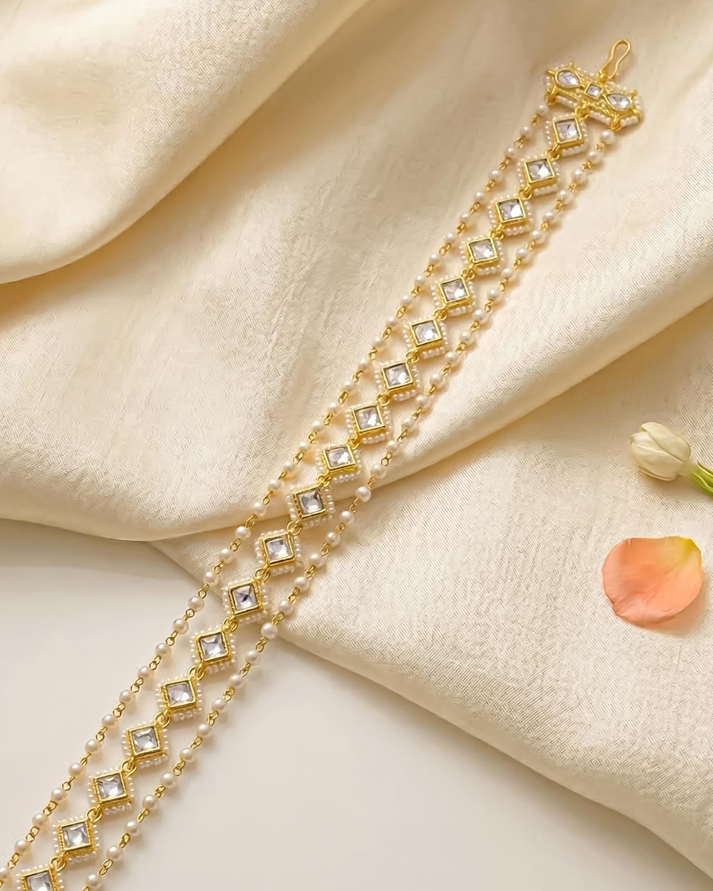 Kundan Pearl Matha Patti Headpiece, Gold Boho Bridal Wedding Hair Accessory
