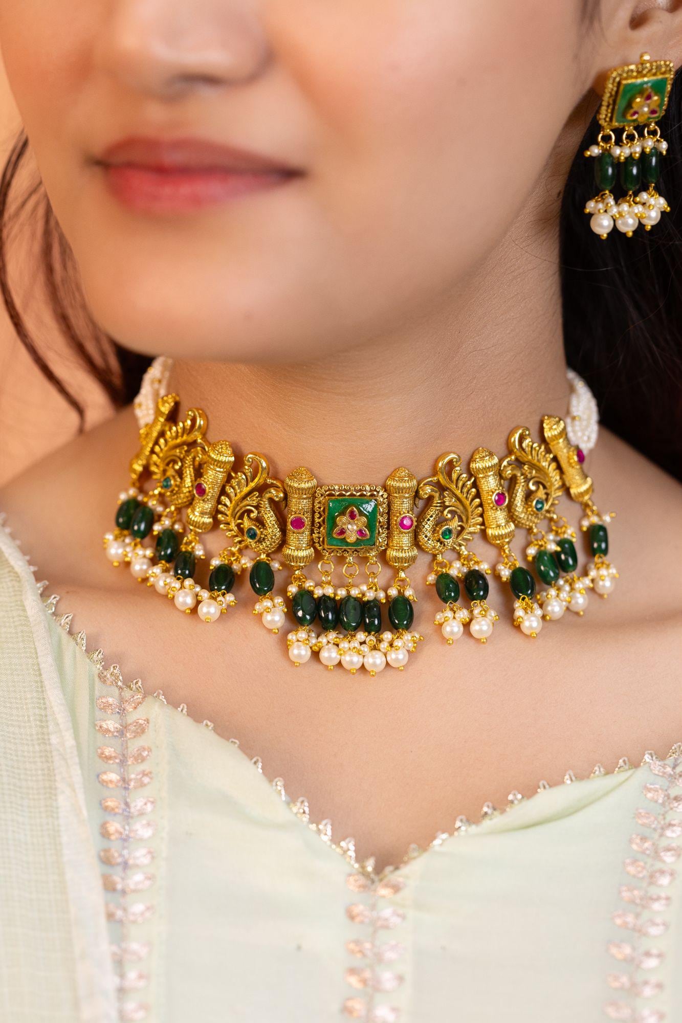 Antique Temple Choker Necklace Set, Green Stone Pearl Bridal Jewelry, South Indian Gold Choker, Traditional Ethnic Wedding Necklace