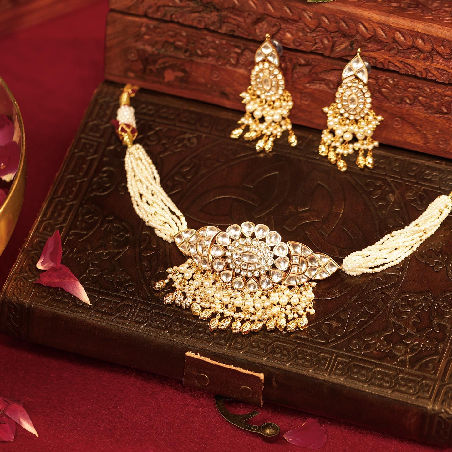 Pearl Kundan Choker Necklace Set with Earrings, Indian Bridal Jewelry, White Stone Choker, Traditional Wedding Jewelry, Gold Necklace