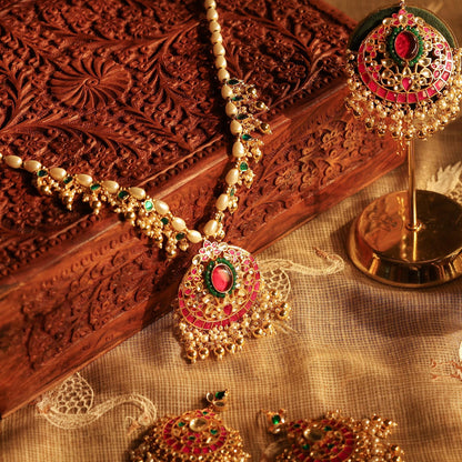 Gold Plated Kundan Pendant Set with Pearl Drop Earrings & Maang Tikka, Indian Wedding Jewelry Set