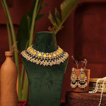 Bridal Kundan Necklace Set, Yellow & Green Statement Wedding Jewelry, Traditional Indian Choker Set with Earrings, Gold Bridal Jewelry