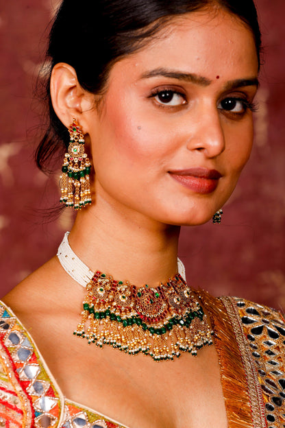 Kundan Pearl Choker Necklace Set with Green Beads  Gold Polki Bridal Jewelry Set with Earrings, Wedding Choker, Traditional Ethnic Jewelry