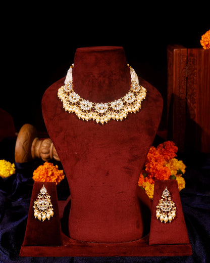 Kundan Pearl Choker Necklace Set, Indian Bridal Jewelry Set, Gold Tone Statement Necklace with Earrings, Wedding Jewelry, Festive Jewelry