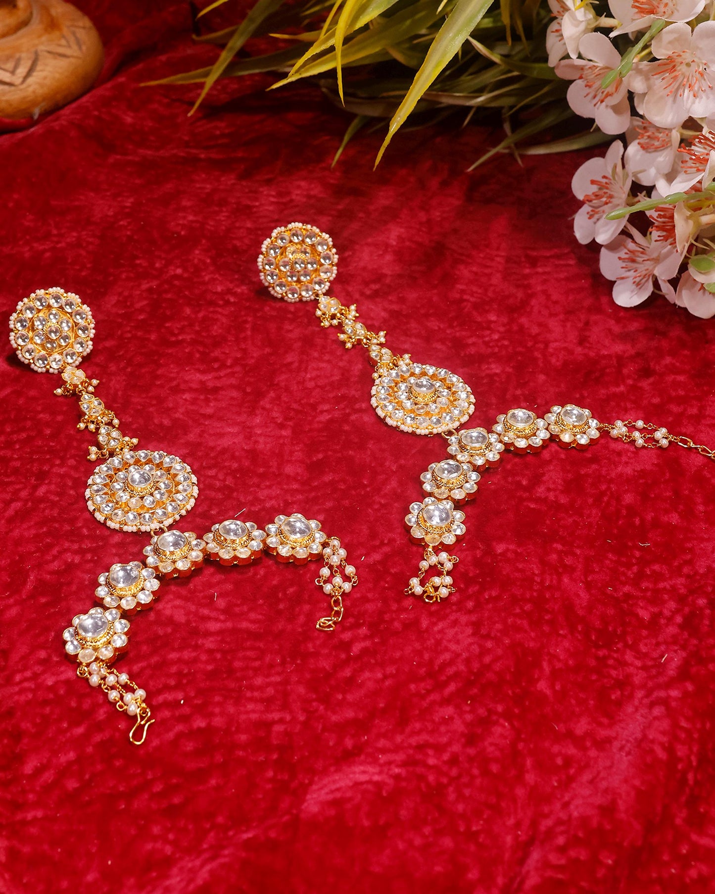 Kundan Hathphool Hand Harness Bracelet for Women, Bridal Hand Chain Jewelry, Indian Wedding Hand Accessory, Gold Plated Hand Jewelry