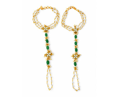 Kundan Pearl Hathphool with Green Beads, Bridal Hand Harness Jewelry, Wedding Hand Chain, Hand Bracelet for Women, Ethnic Bridal Jewelry