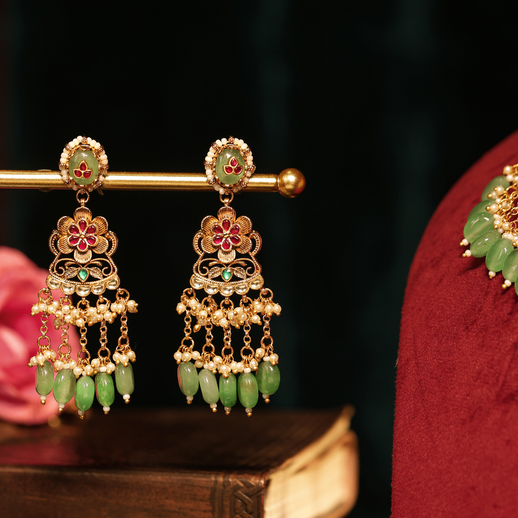 Floral Jadau Kundan Choker Necklace Set with Beads & Multi-Strand Pearls (TGJ-04) - Image 4