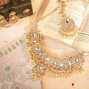 eritage Polished Kundan Necklace with Pearled Jhumkas (TGJ-2024)