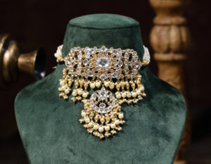 White colour Gold Plated Kundan Choker